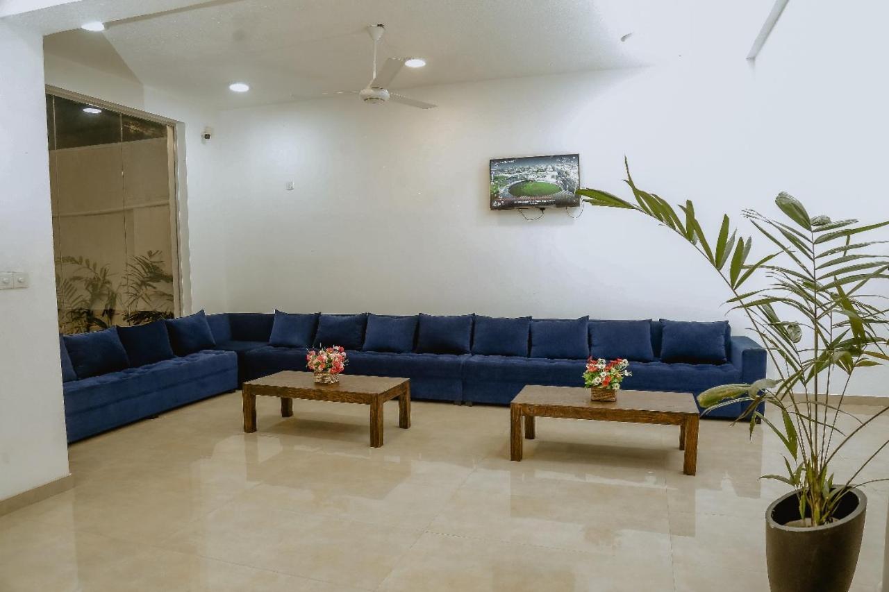 Lucky Transit Hotel - Katunayake Airport 외부 사진