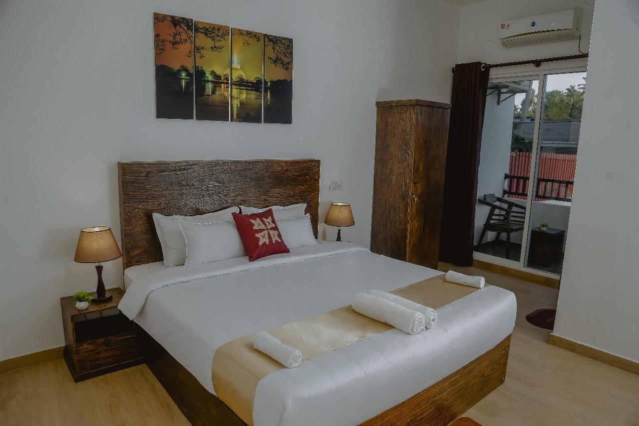 Lucky Transit Hotel - Katunayake Airport 외부 사진